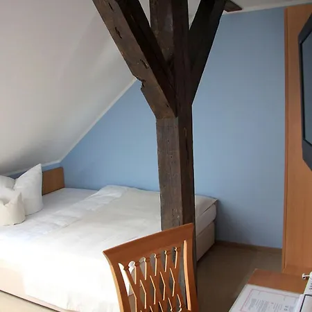 Zum Alten Hafen Hotel