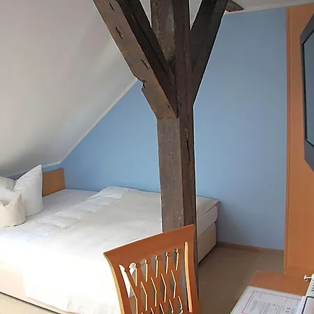 Zum Alten Hafen Hotel