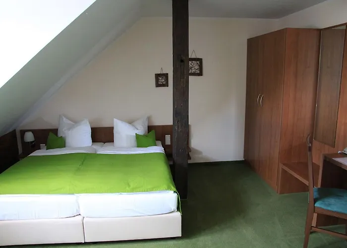 Zum Alten Hafen راتينو